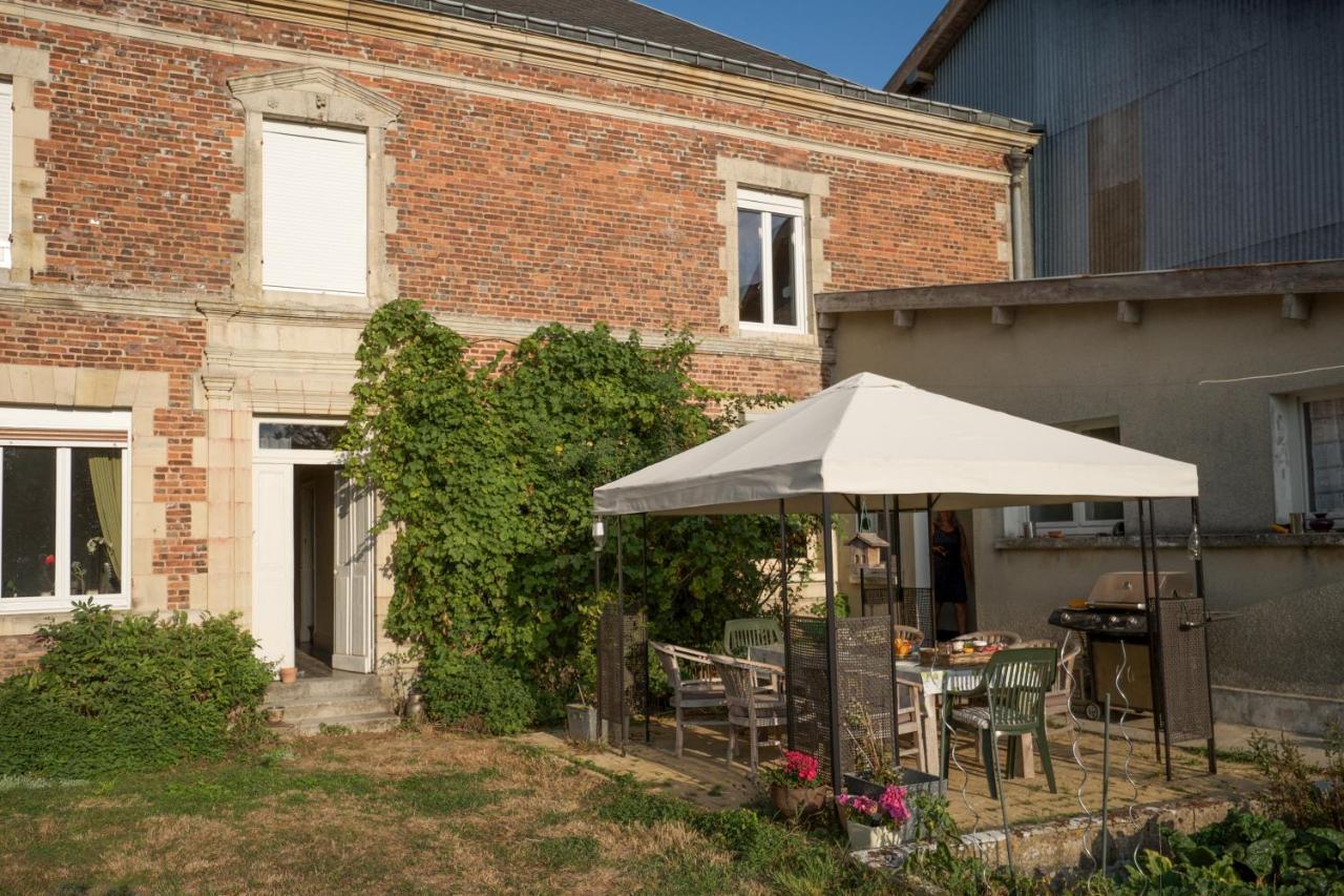 Chambre D'Hotes Fantesstique Berzieux Exterior photo