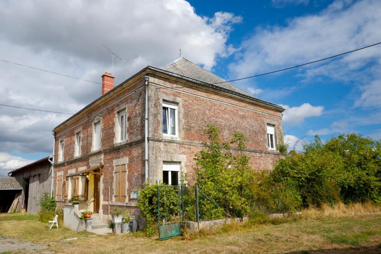 Chambre D'Hotes Fantesstique Berzieux Exterior photo